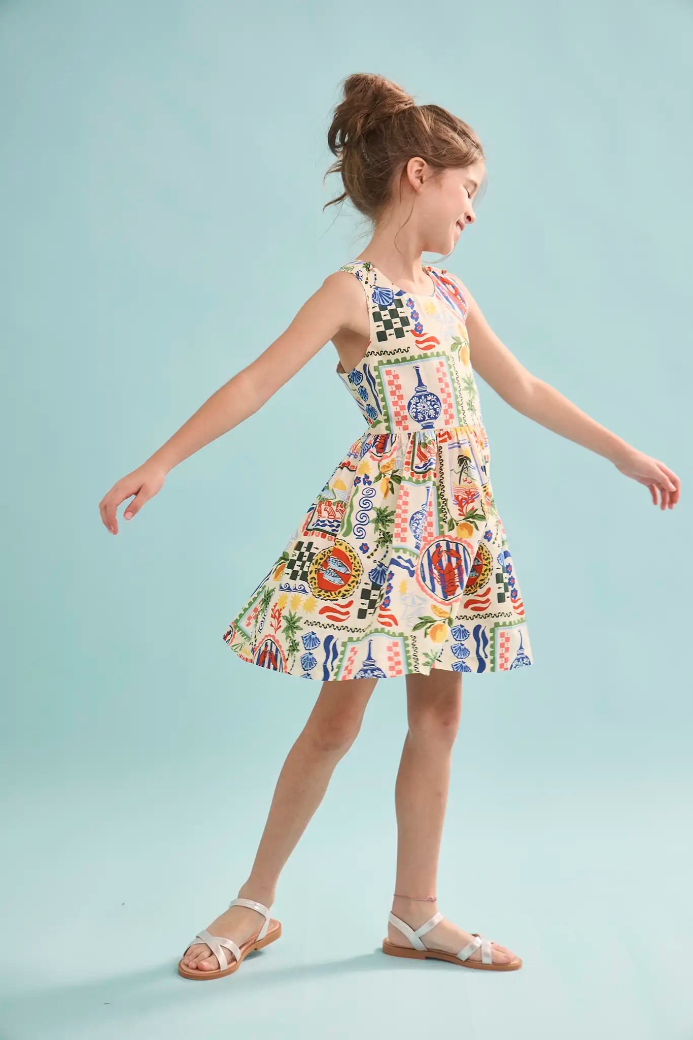 Hunter Bell Kids June Dress | Sleeveless Girls Summer Dress | Hunter Bell Coastal Conversation / 9/10 in Coastal Conversation Size 9/10 Hunter Bell Kids June Dress | Sleeveless Girls Summer Dress | Hunter Bell Coastal Conversation / 9/10 in Coastal Conversation Size 9/10