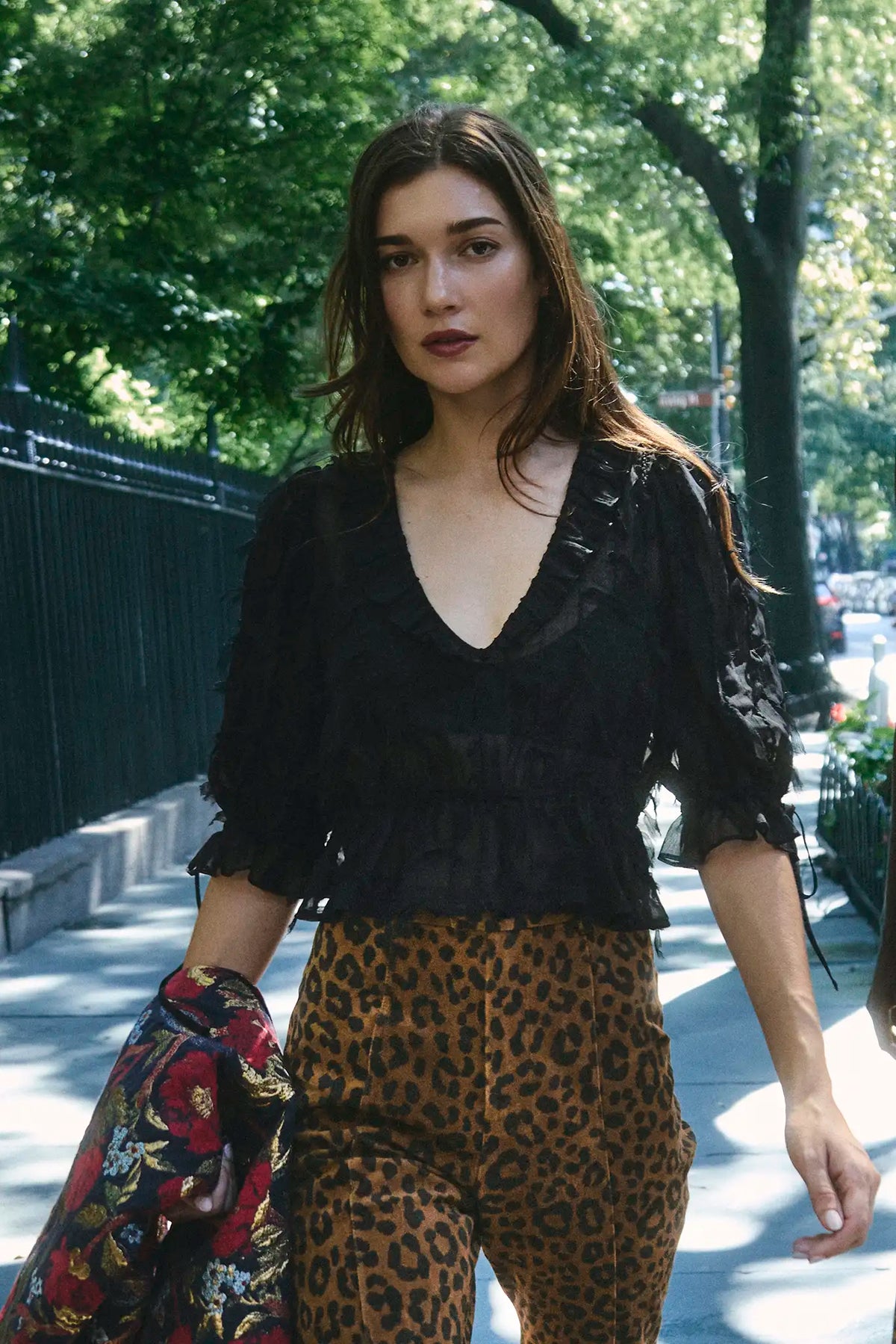 The Bridges Top in Manhattan Chiffon Onyx paired with the Hills Pants.
