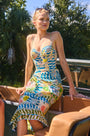 The Underwire One-Piece Swimsuit in Morning Glory