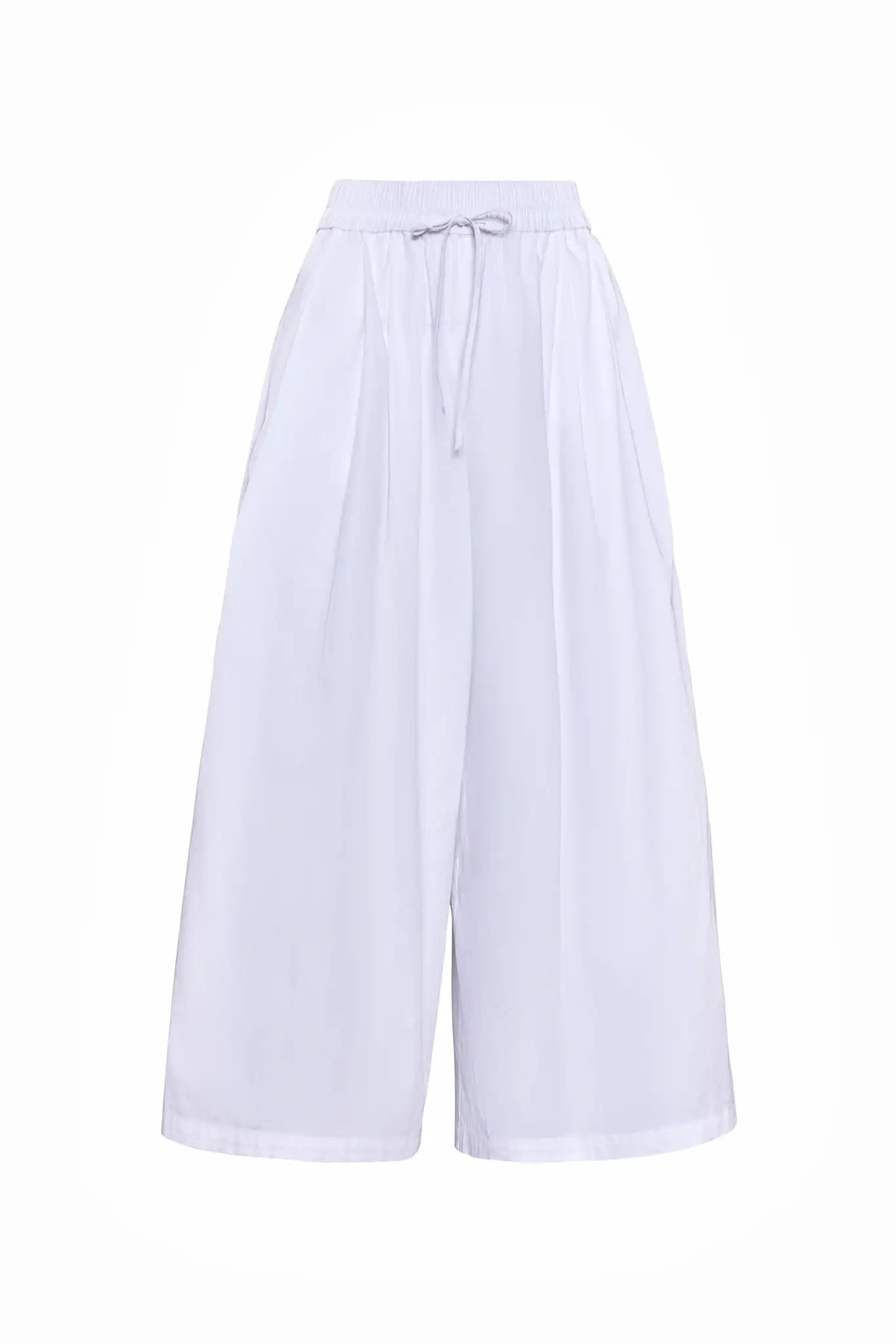 Cotton, white, wide-leg pant with tie. 