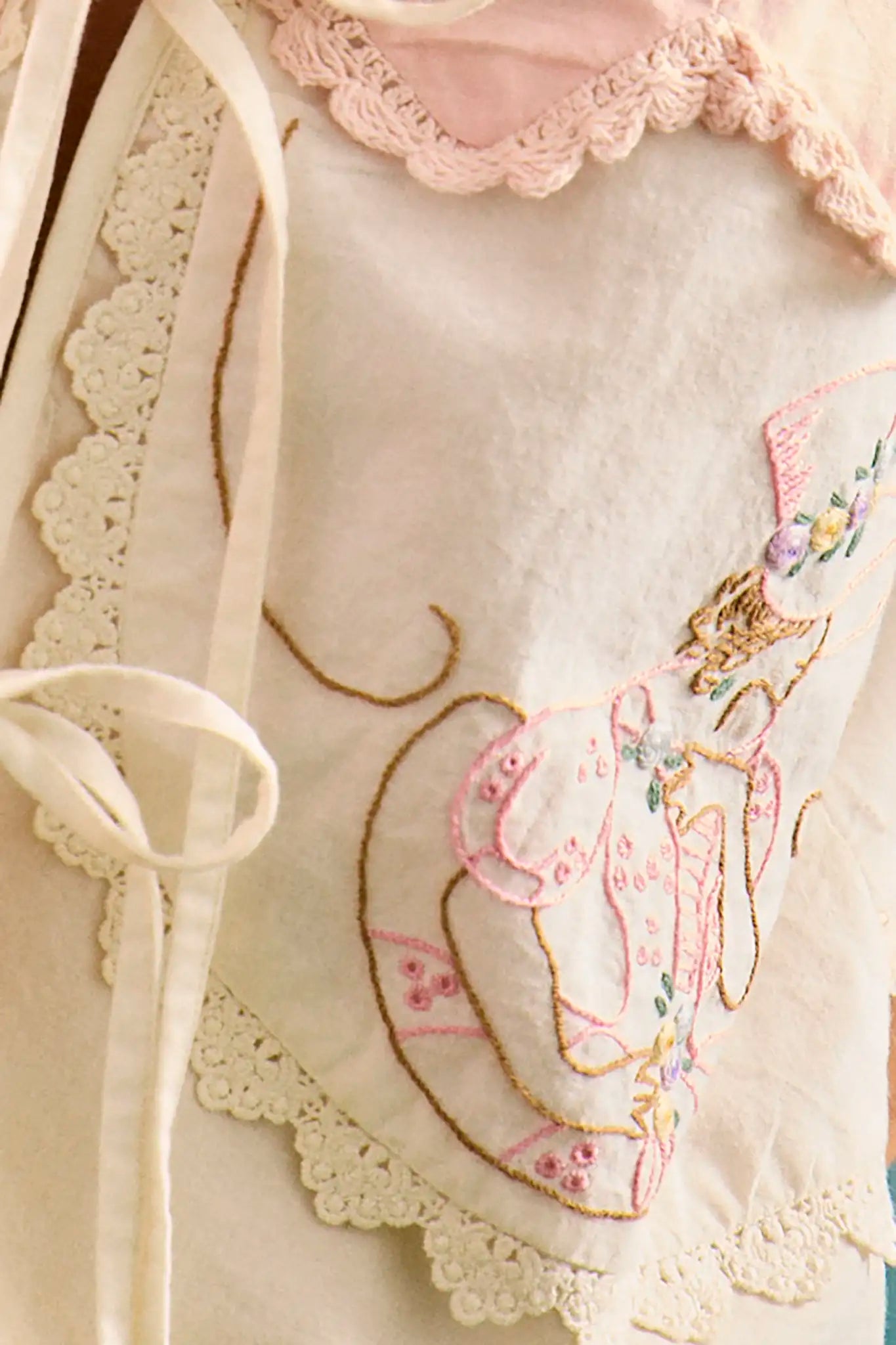 Close up of the Bryce Top in Lazy Daisy - pastel embroidery