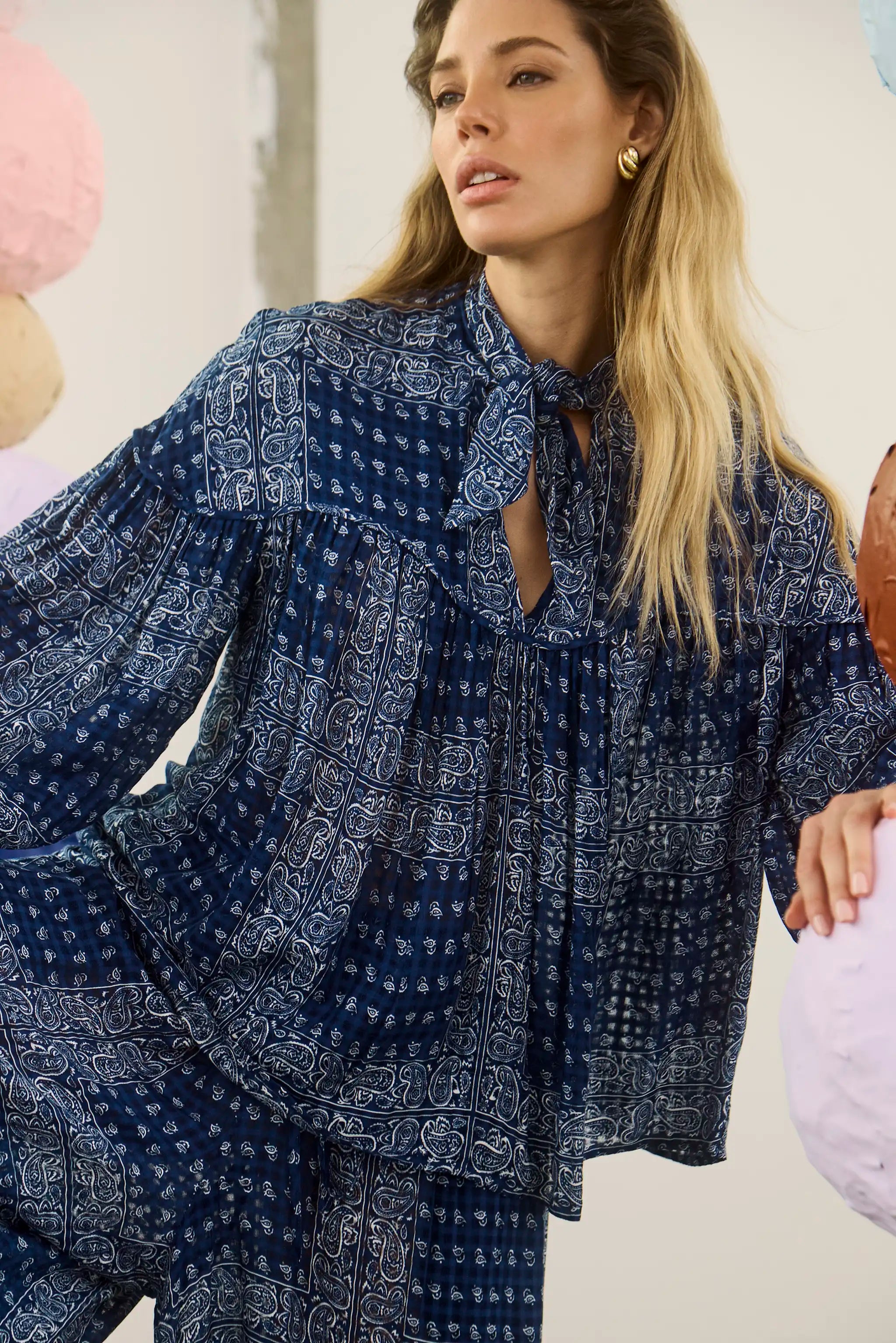 The Celeste Blouse in Inkwell Paisley paired with the matching Briggs Pants. 