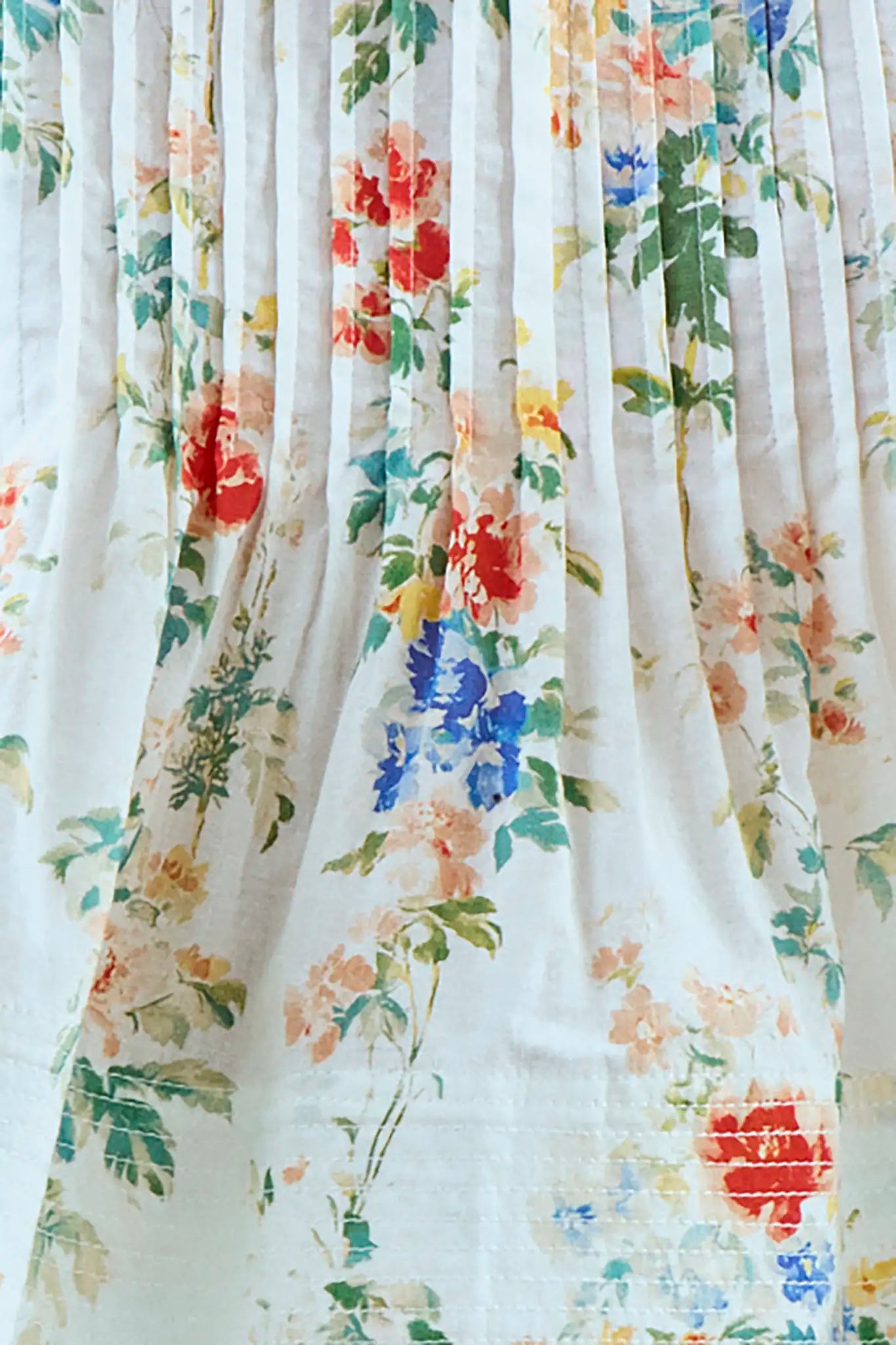 Close up of the Charles Top in falling blossom print