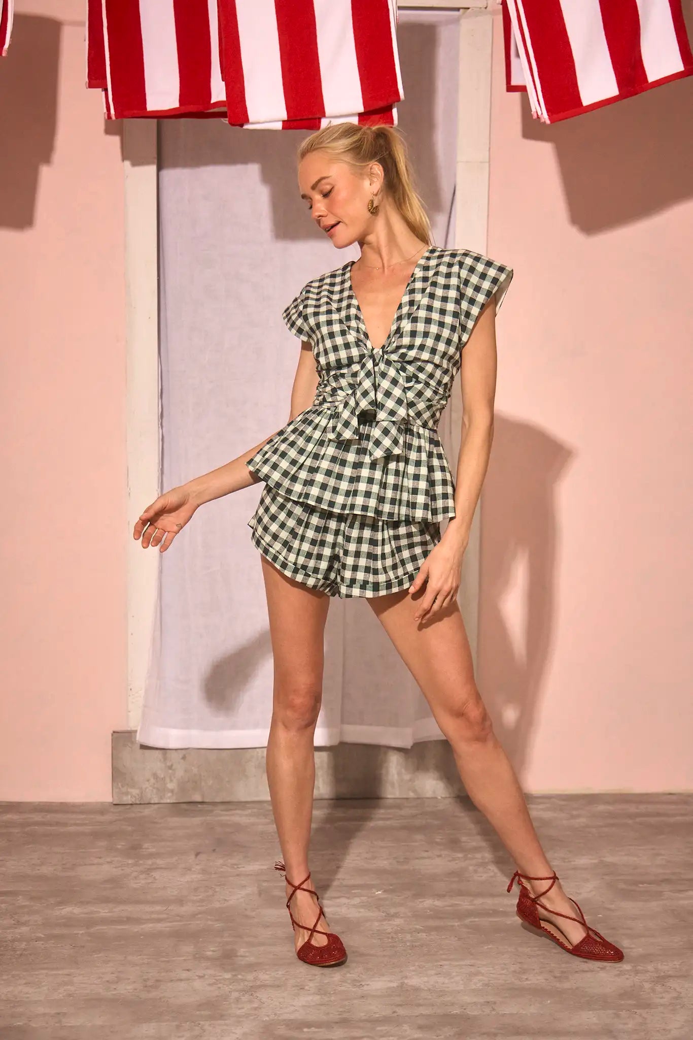 The Everly Top with matching Faye Short in Hamilton Check paired with maroon sandals.
