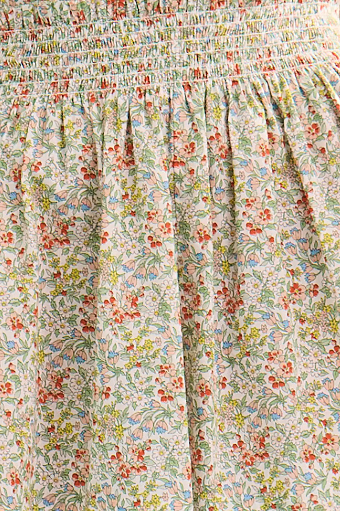 Close up of the Jemma Short in Coral Multi.