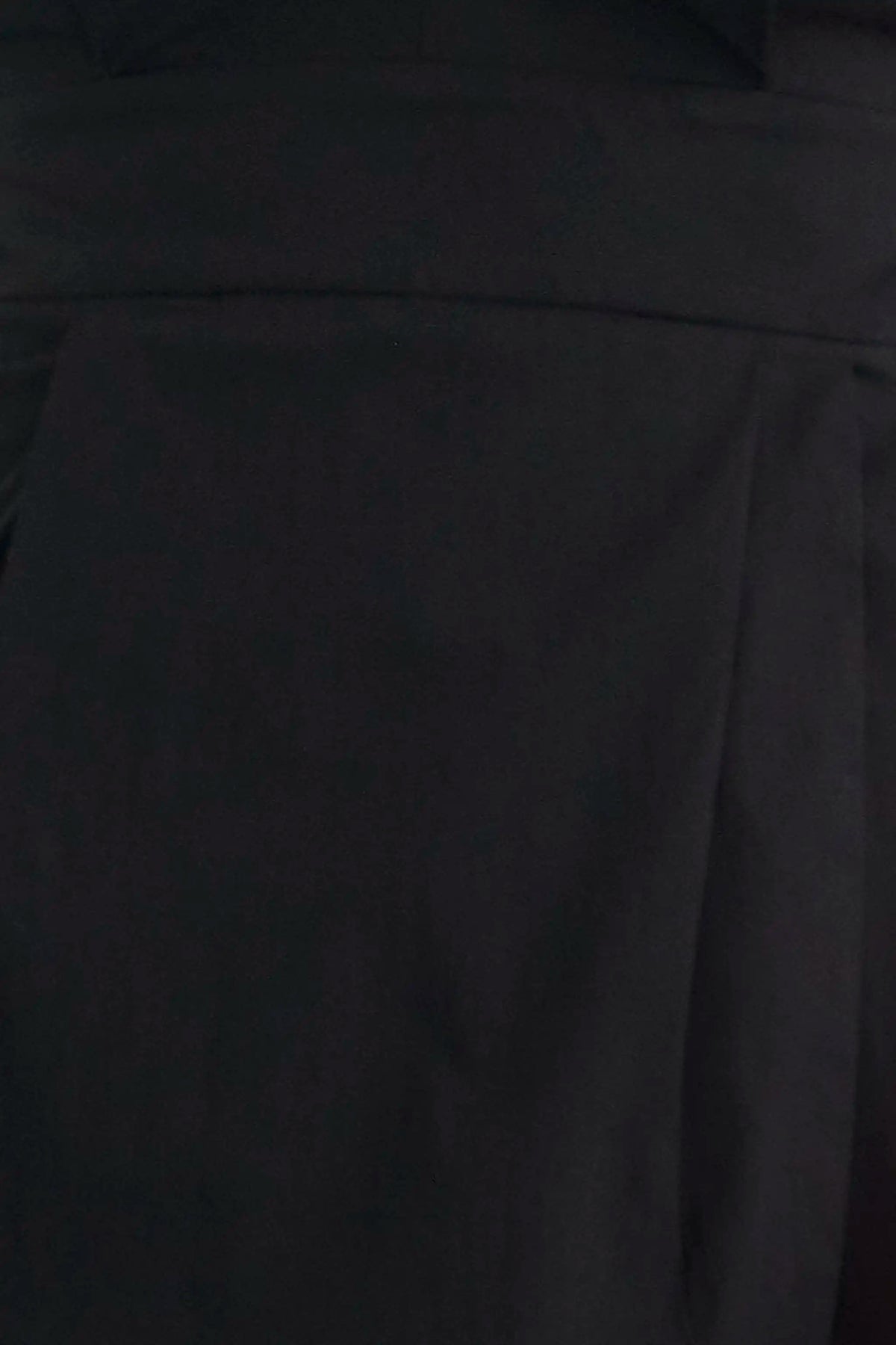 Close up of the Maris Dress in Onyx. 