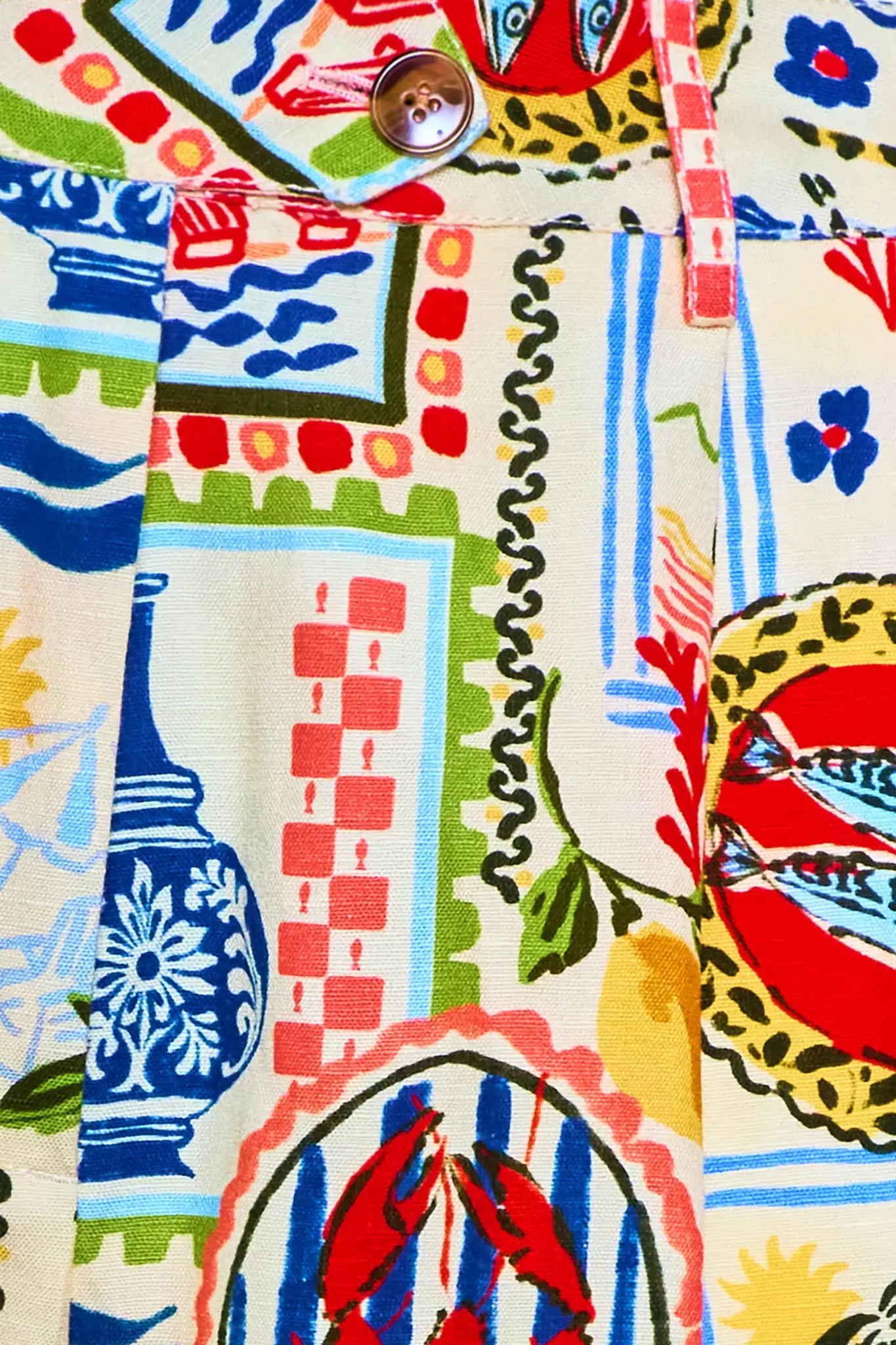 Close up of the Ginny Bermuda Shorts in Coastal Conversation
