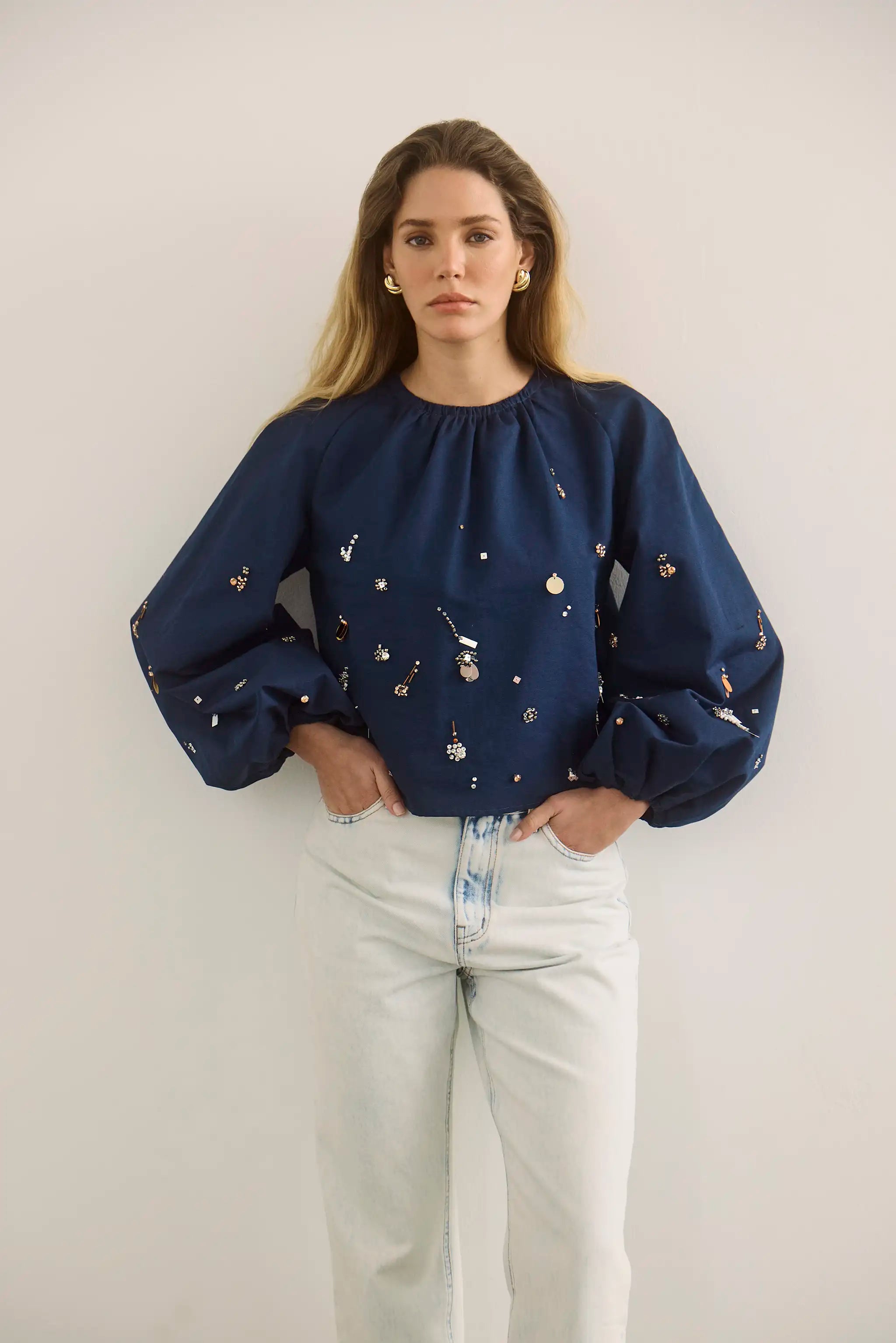 The Rue Blouse in Atelier Splatter Navy paired with the Wray Pant. 
