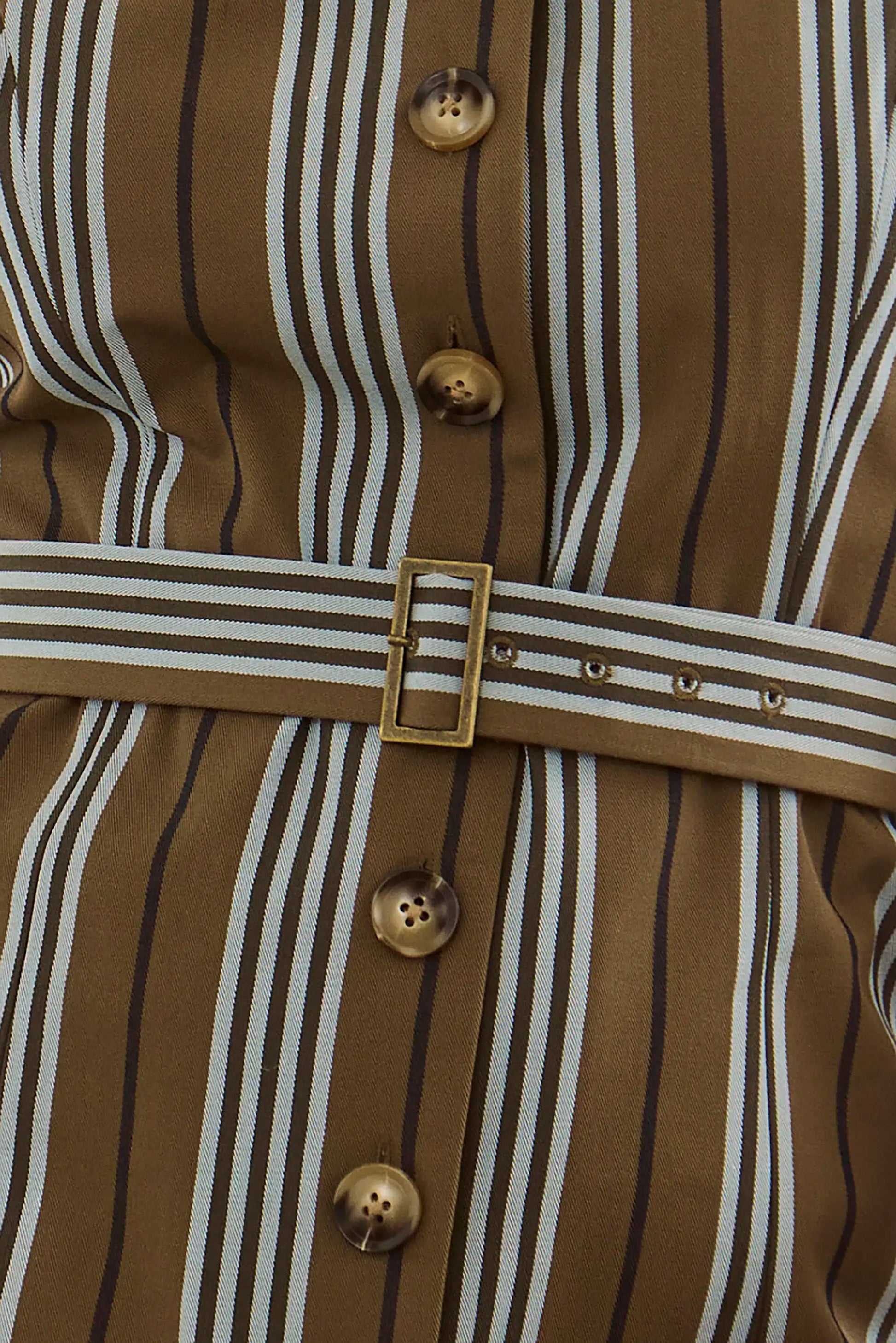 Close up of The Wesley Tunic in Hillcrest Stripe.