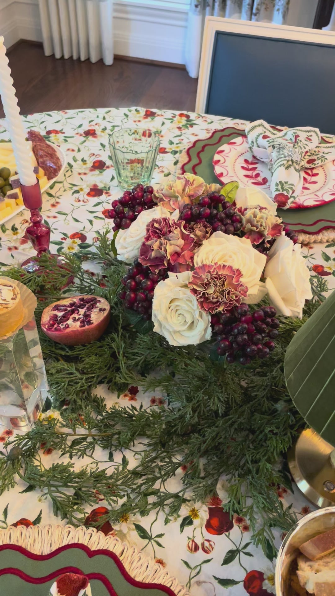The Camellia Table Cloth with the Camellia Napkin Set in Camellia Ivory.